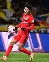 一战成名！19岁李新翔中超首秀1射2传，无解个人秀单挑防线处子球